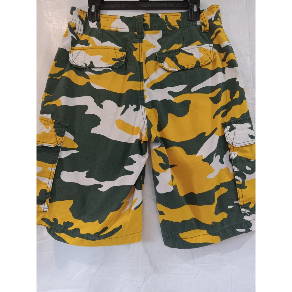 NFL Team Apparel Green Bay Packers Camo Cargo Shorts Size 32
